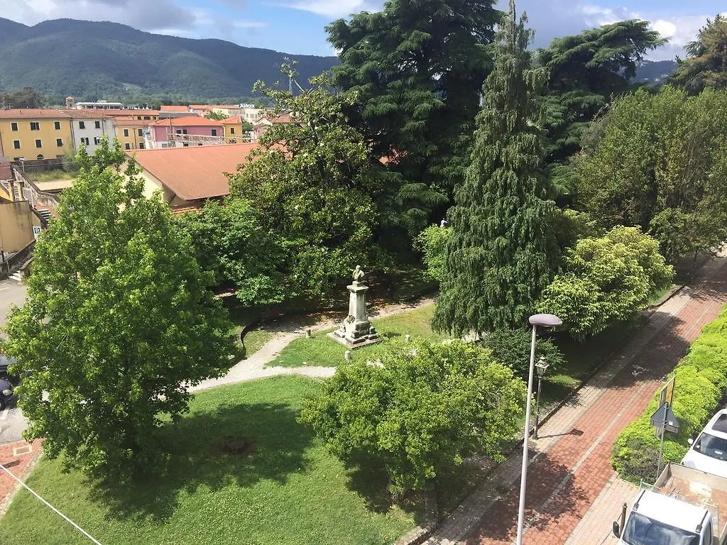 Bed & Breakfast B&B Del viaggiatore Sarzana