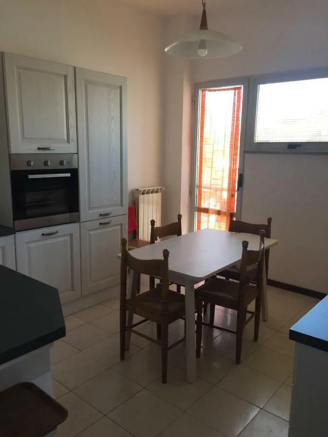 B&B Del viaggiatore Sarzana 0*,